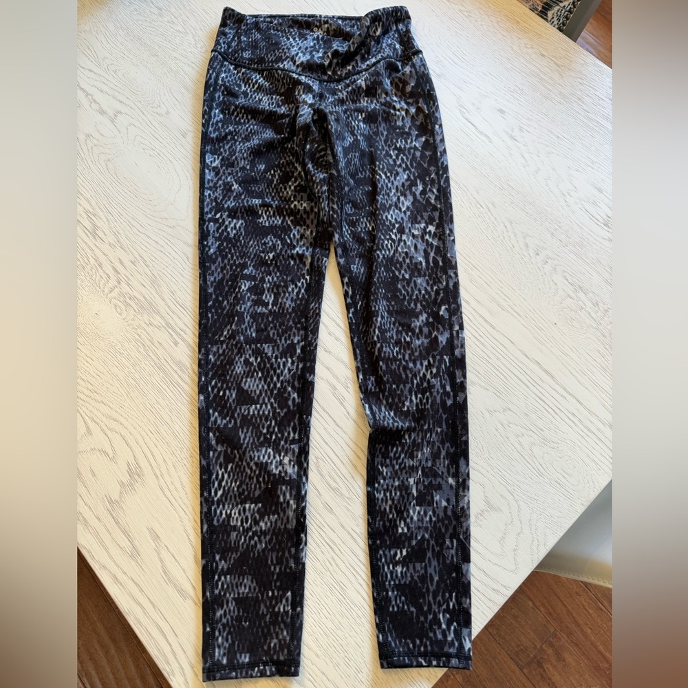 Women’s Athleta legging size Small